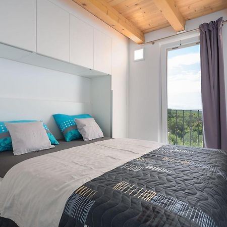 Gallery Apartment In Skrbcici Экстерьер фото