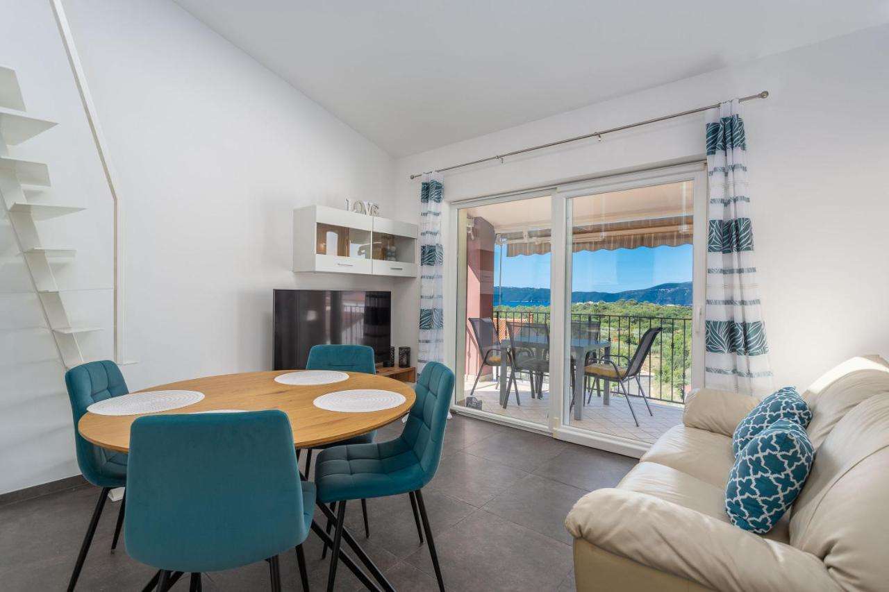 Gallery Apartment In Skrbcici Экстерьер фото