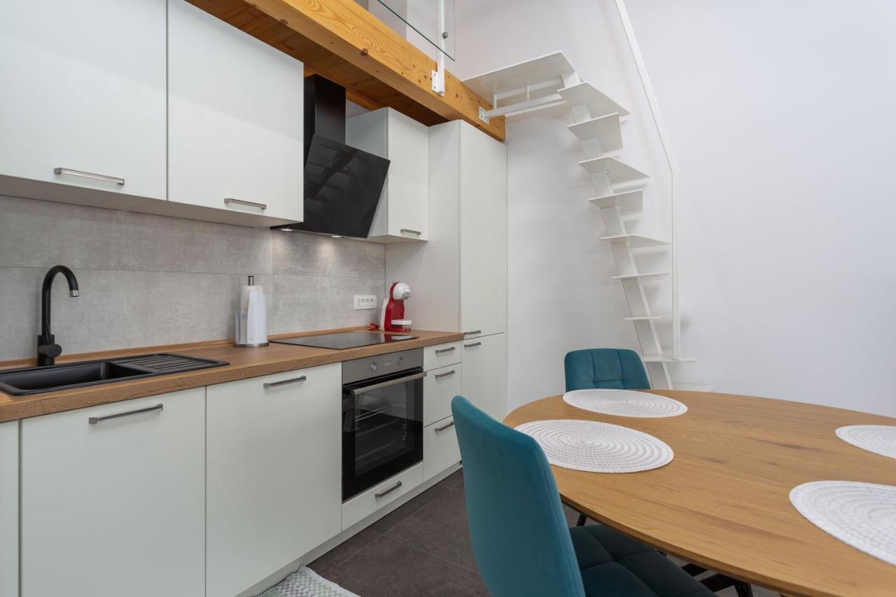 Gallery Apartment In Skrbcici Экстерьер фото